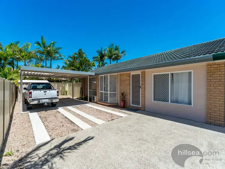 2/5 Riccarton Place, Labrador QLD 4215
