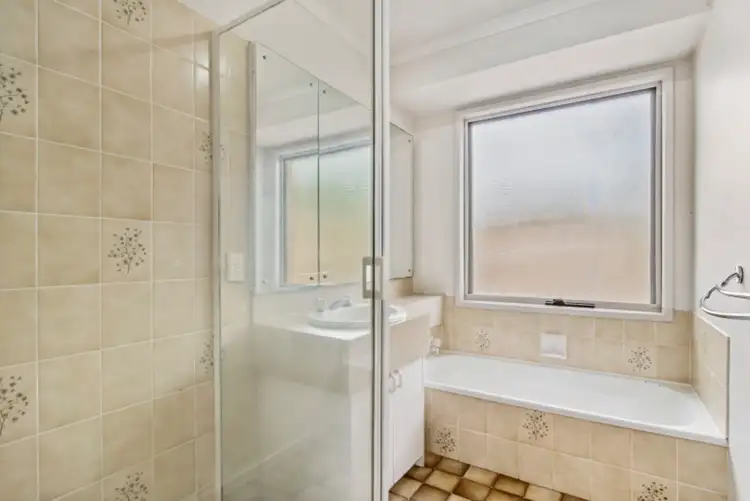 Fifth view of Homely house listing, 1 Margaret Court, California Gully VIC 3556