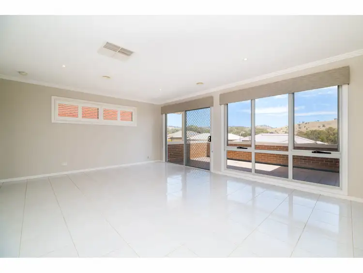 Sixth view of Homely house listing, 2 Craig Circuit, Leneva VIC 3691