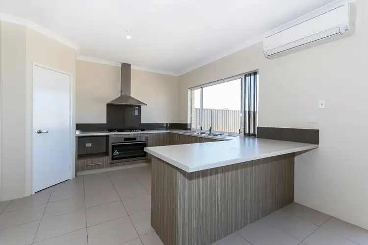 Fourth view of Homely house listing, 32 Farnham Pass, Alkimos WA 6038