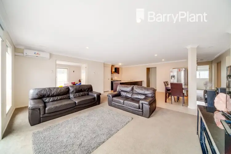 Third view of Homely house listing, 20 Victoria Place, Pakenham VIC 3810
