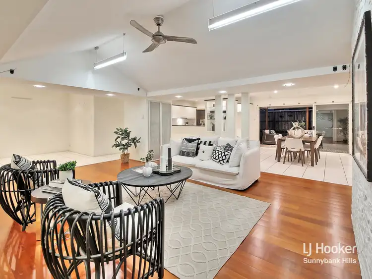 Sixth view of Homely house listing, 7 Bronte Place, Parkinson QLD 4115