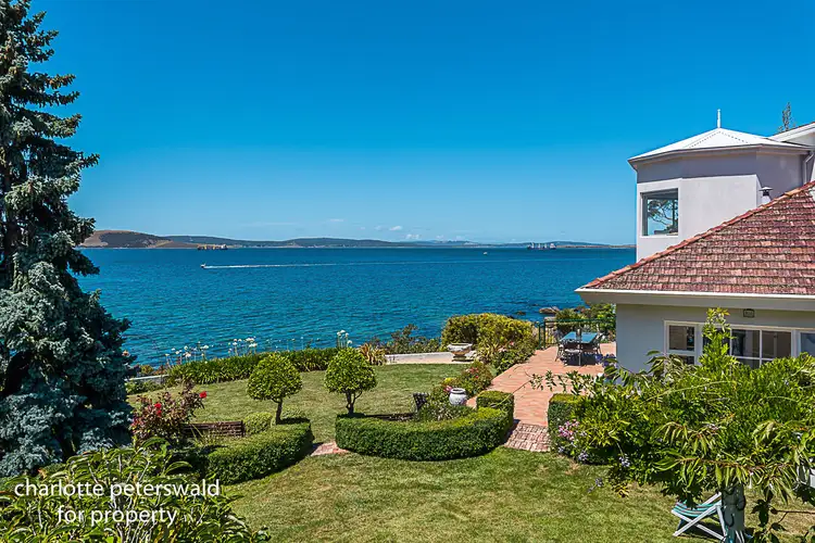 22 Grange Avenue, Taroona TAS 7053