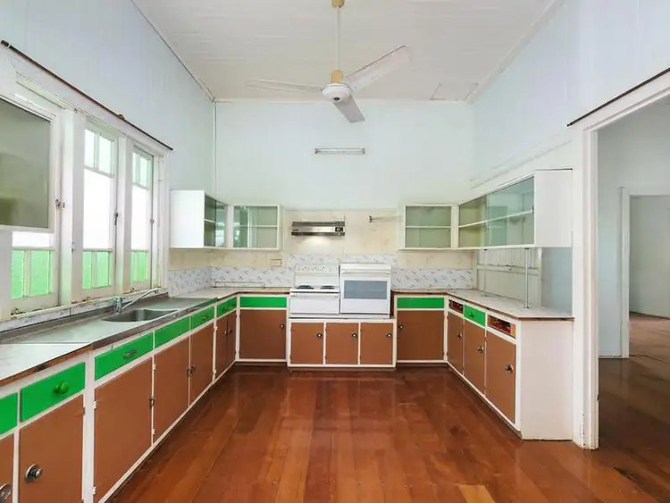 Second view of Homely house listing, 31 Savannah Street, Palm Cove QLD 4879