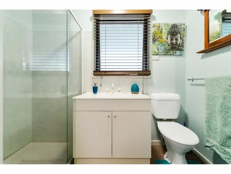 Sixth view of Homely house listing, 27 Maxwell Court, Langwarrin VIC 3910