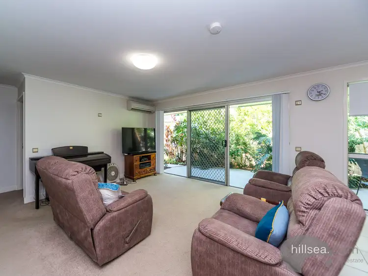 1/12 McWilliam Close, Labrador QLD 4215