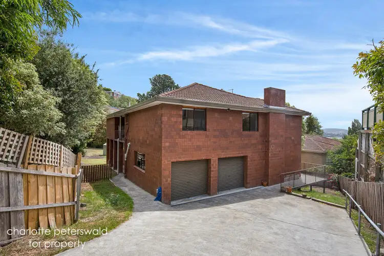25 Plaister Court, Sandy Bay TAS 7005