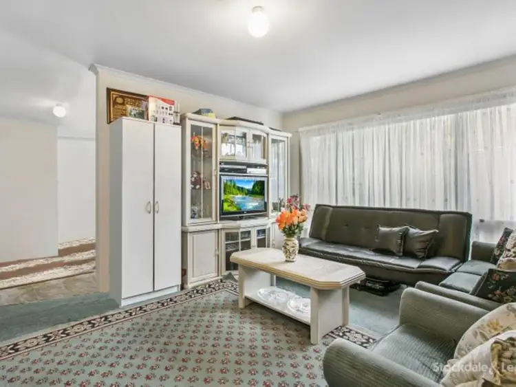 Fourth view of Homely unit listing, 1/11 Bluegum Court, Narre Warren VIC 3805