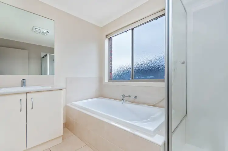 Sixth view of Homely house listing, 9 Haywood Court, Warrnambool VIC 3280