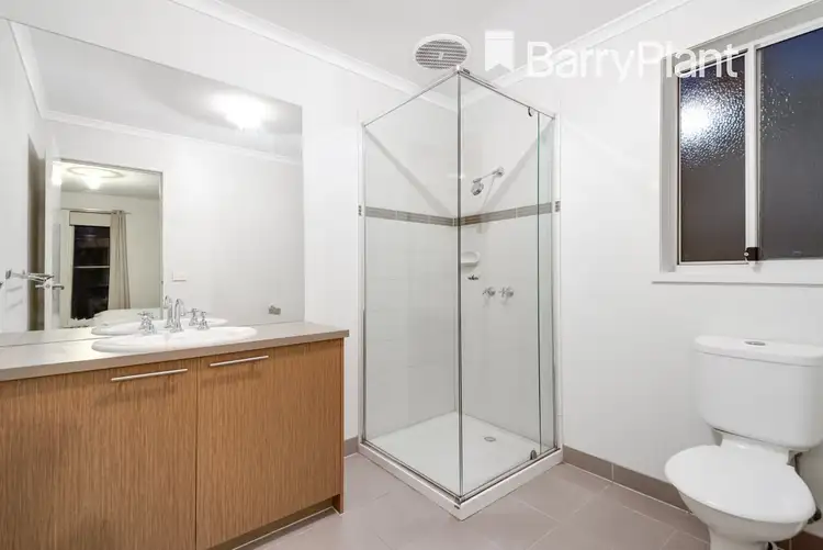 Sixth view of Homely house listing, 30 Gallery Way, Pakenham VIC 3810