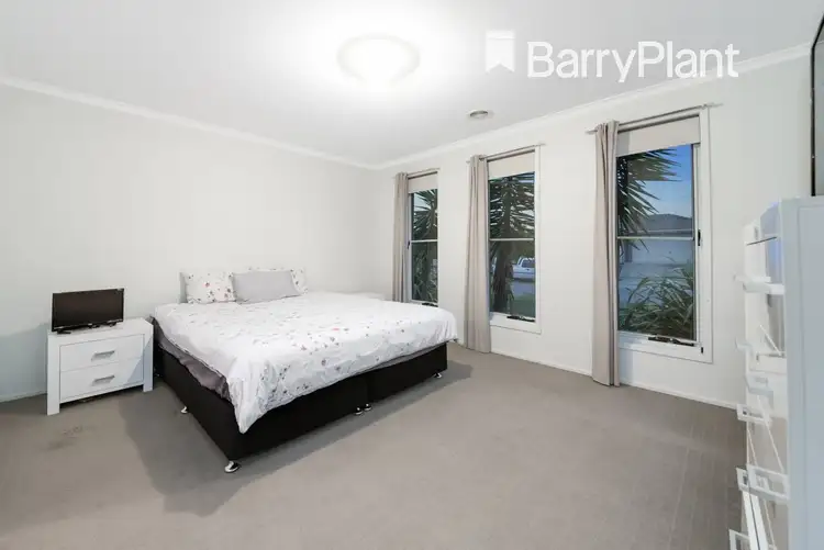 Fifth view of Homely house listing, 30 Gallery Way, Pakenham VIC 3810