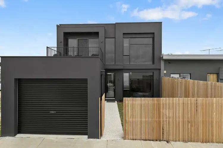 3/40 Boston Road, Torquay VIC 3228