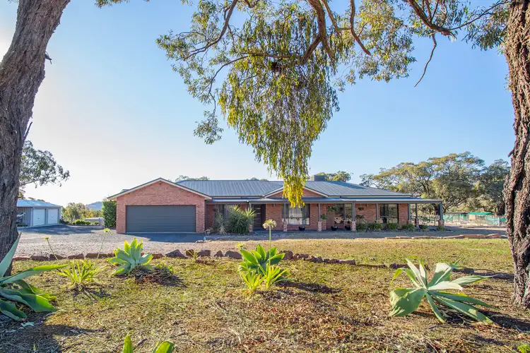 27 Ollerton Drive, Scone NSW 2337