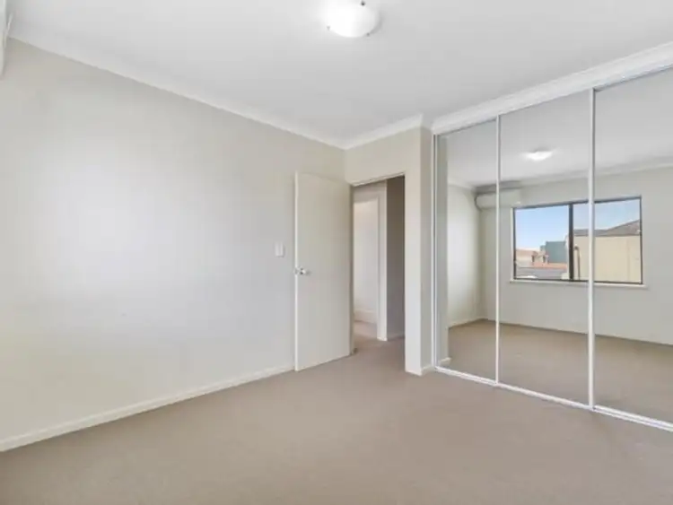 Seventh view of Homely townhouse listing, 2/68 Fisher Street, Belmont WA 6104