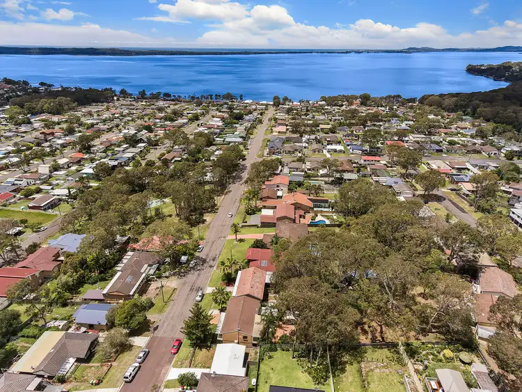 20 Jacqueline Avenue, Gorokan NSW 2263