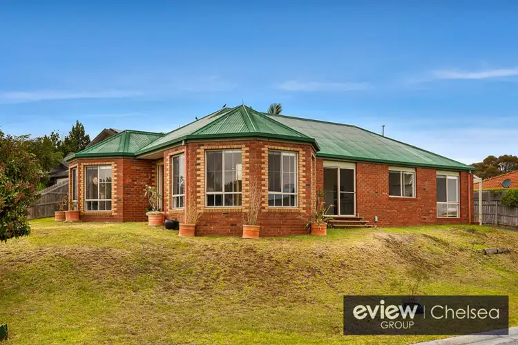 4 Burlorn Court, Carrum Downs VIC 3201