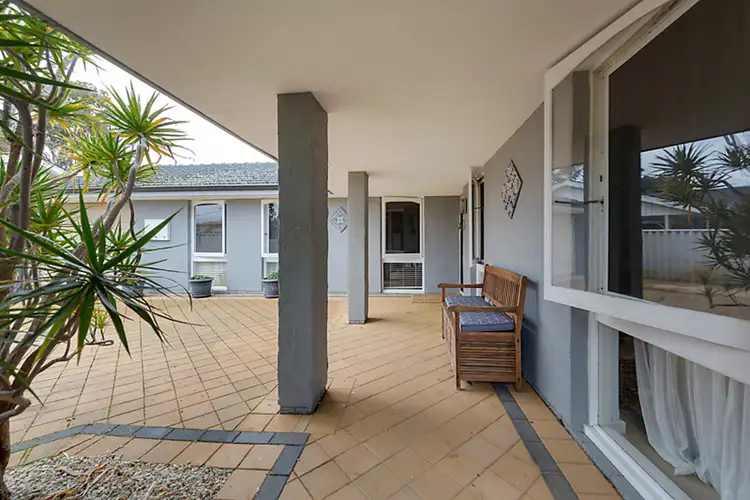 7 Cygnet Street, Dianella WA 6059