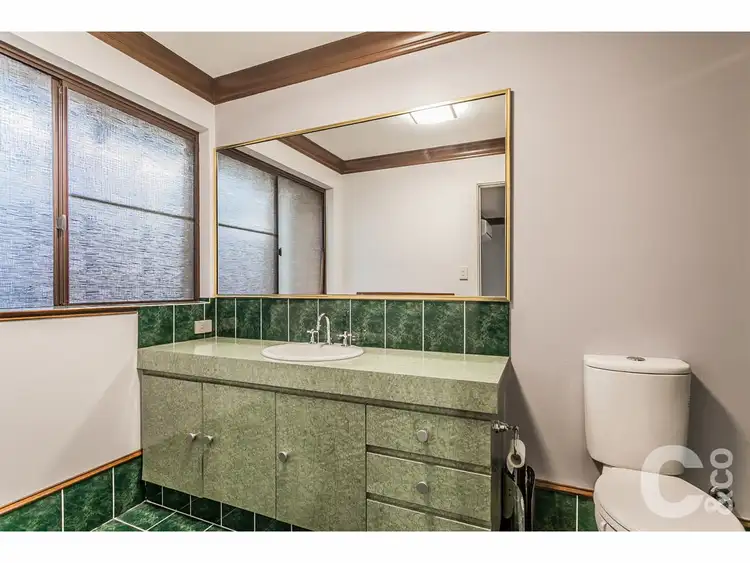Sixth view of Homely house listing, 10 Moretti Retreat, Leda WA 6170