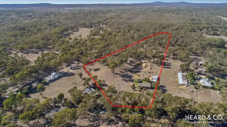 29 Wicks Road, Maiden Gully VIC 3551
