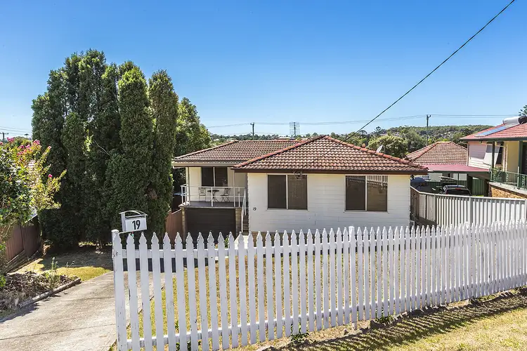 19 Irrawang Street, Wallsend NSW 2287