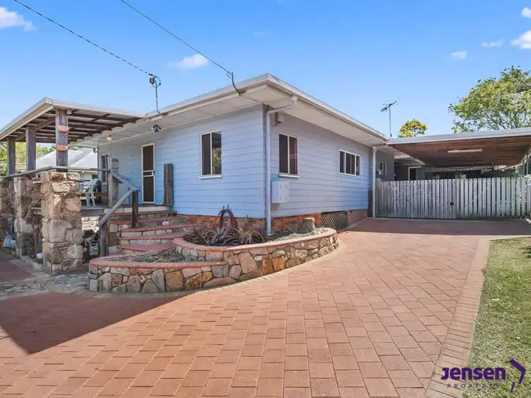2302 Wynnum Road, Wynnum QLD 4178