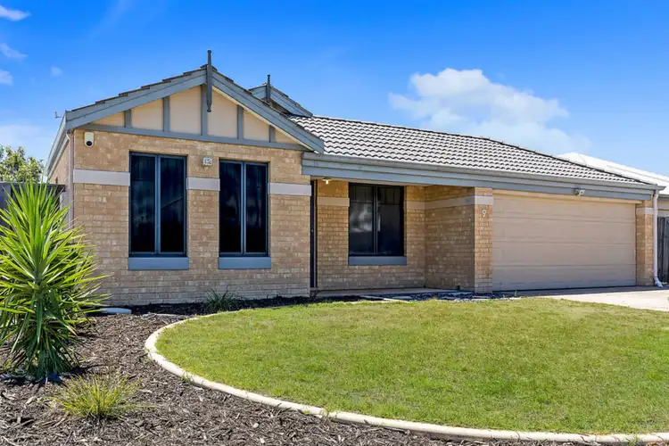 9 Jervis Drive, Ellenbrook WA 6069