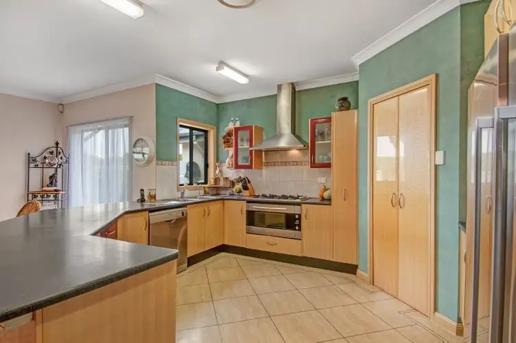 Fifth view of Homely house listing, 10 Watsons Place, Aberglasslyn NSW 2320