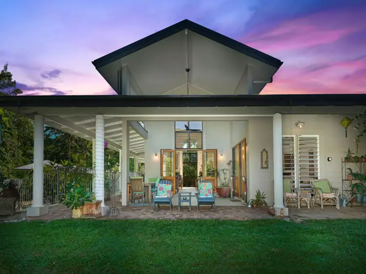 27 Nicholas Street, Clifton Beach QLD 4879