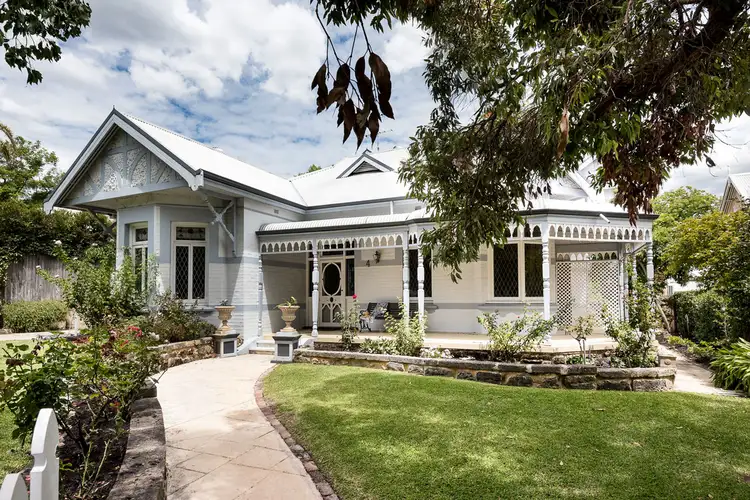4 Riley Road, Claremont WA 6010