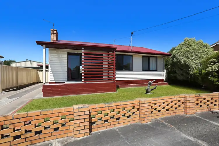 6 Hebb Court, Colac VIC 3250
