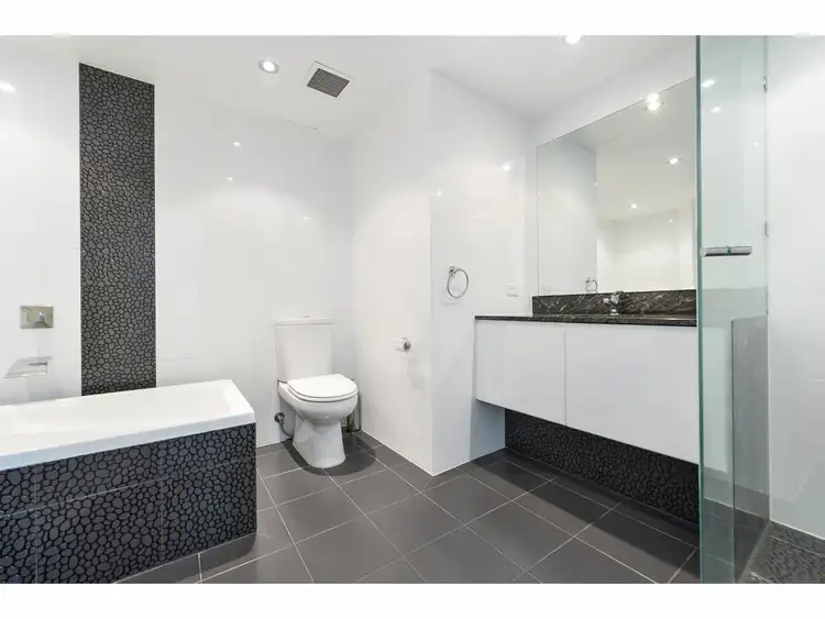 Sixth view of Homely apartment listing, 3/3 Tedder Avenue, Main Beach QLD 4217