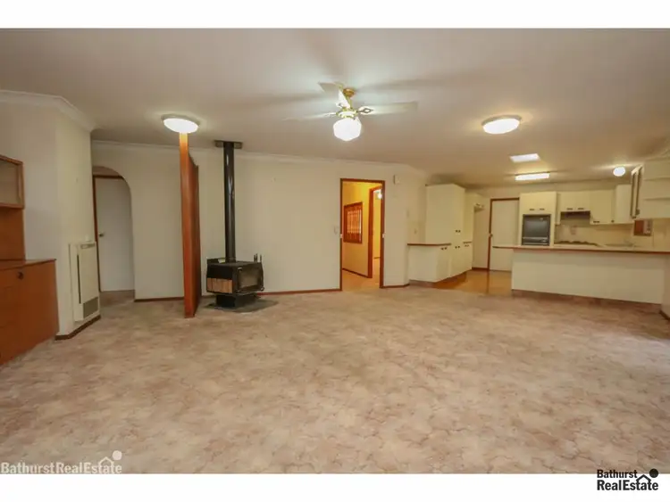 Third view of Homely house listing, 33 Camidge Close, Kelso NSW 2795