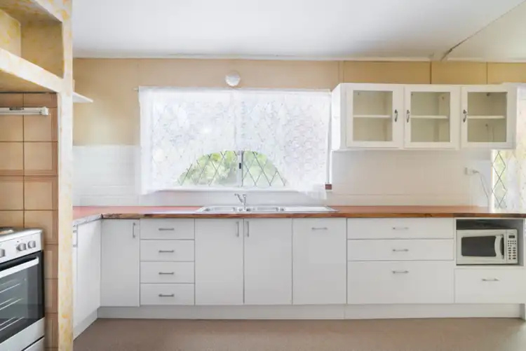 Fourth view of Homely house listing, 124 Peet Road, Roleystone WA 6111