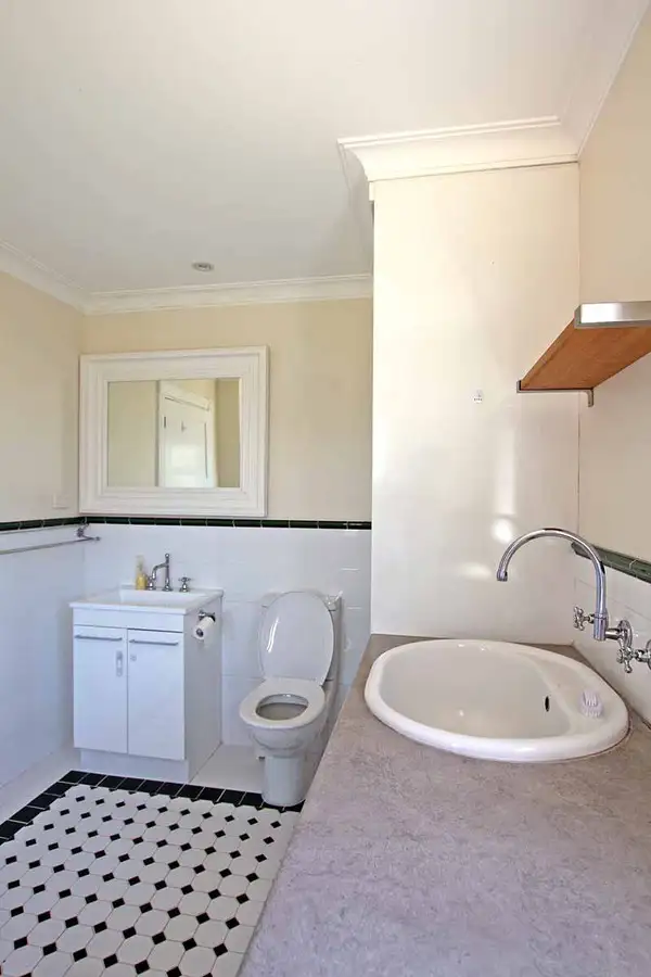Fifth view of Homely house listing, 2 Harrow Street, Mount Hawthorn WA 6016