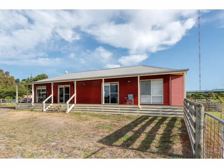 15 Clark Court, Longford VIC 3851