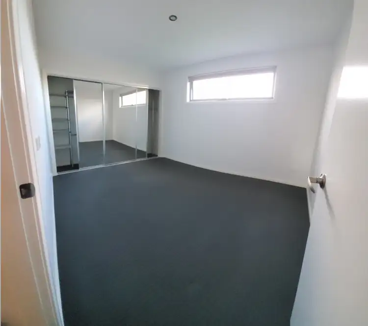 Fifth view of Homely townhouse listing, 2/26 Albert Crescent, St Albans VIC 3021