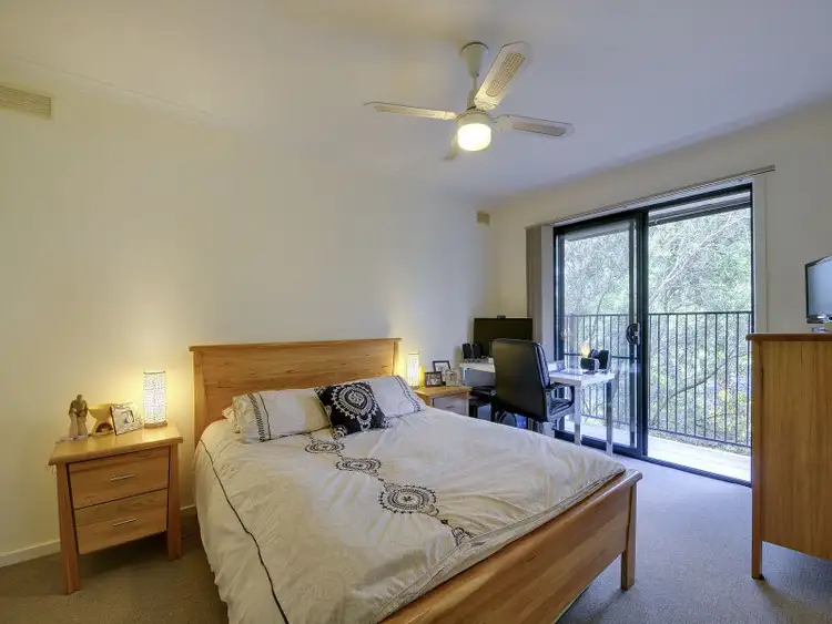 Fifth view of Homely unit listing, 4/16 Berry Street, Traralgon VIC 3844