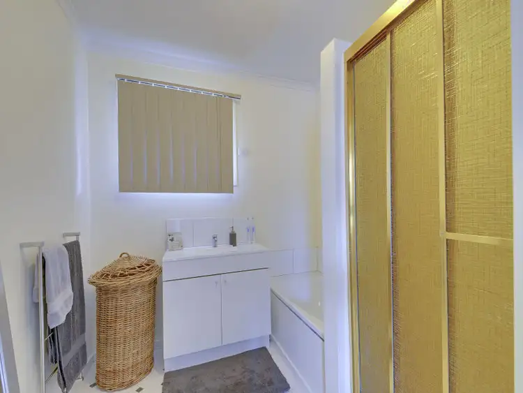 Sixth view of Homely unit listing, 4/16 Berry Street, Traralgon VIC 3844