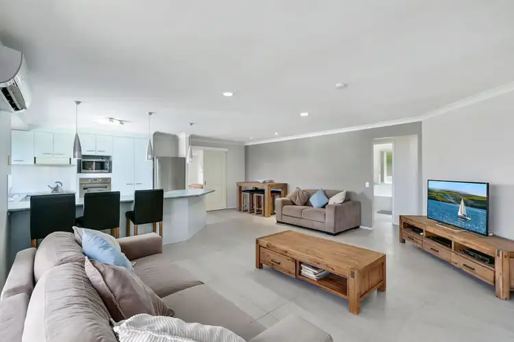 Second view of Homely house listing, 3 Beaufort Court, Highland Park QLD 4211