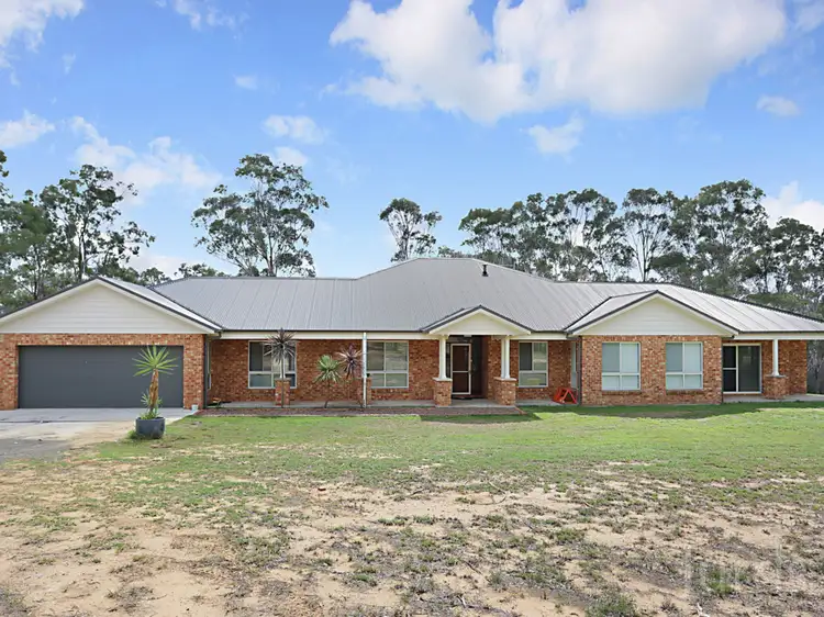 61 Blackburn Close, Lovedale NSW 2325