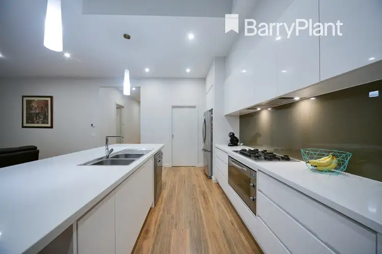 Fourth view of Homely house listing, 8 Kinkora Way, Pakenham VIC 3810