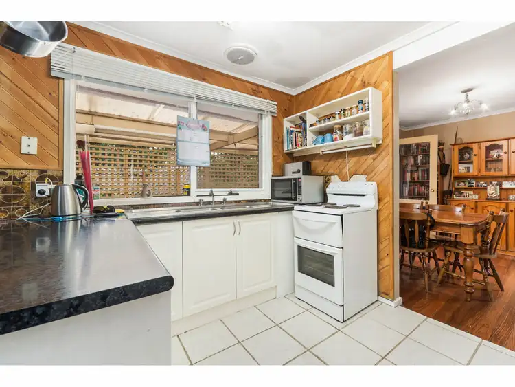 Fifth view of Homely house listing, 9 Sycamore Street, Langwarrin VIC 3910
