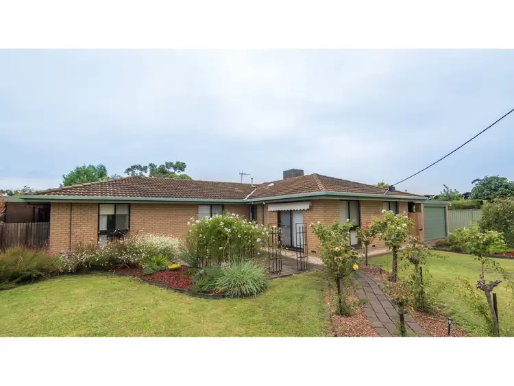 10 Balmoral Street, Kialla VIC 3631