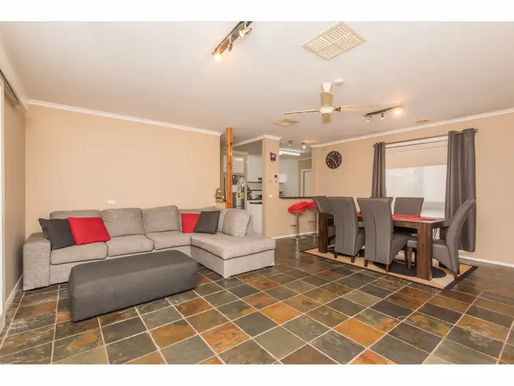 Sixth view of Homely house listing, 10 Balmoral Street, Kialla VIC 3631