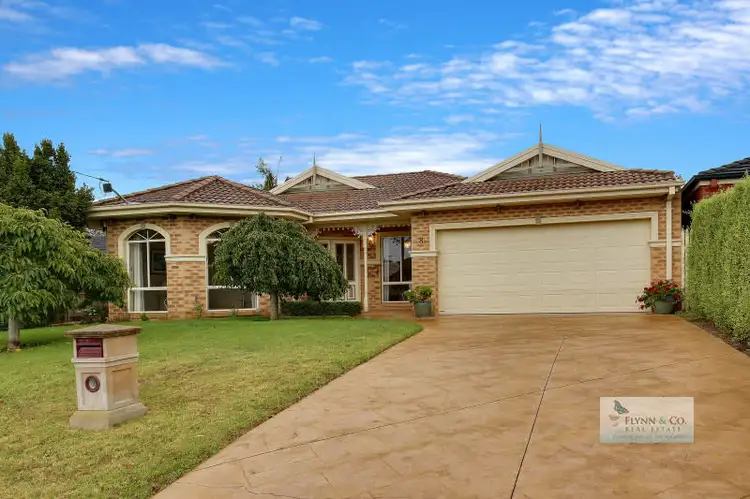 8 Braidwood Avenue, Rosebud VIC 3939