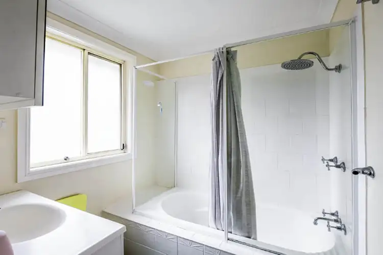 Fifth view of Homely townhouse listing, 6/1A Mcintosh Street, The Oaks NSW 2570