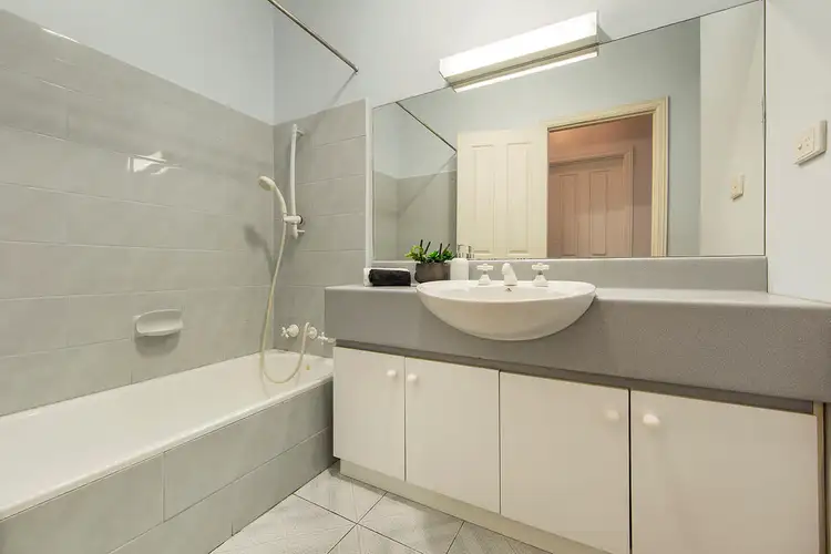 Sixth view of Homely unit listing, 4a Myron Place, Doncaster VIC 3108