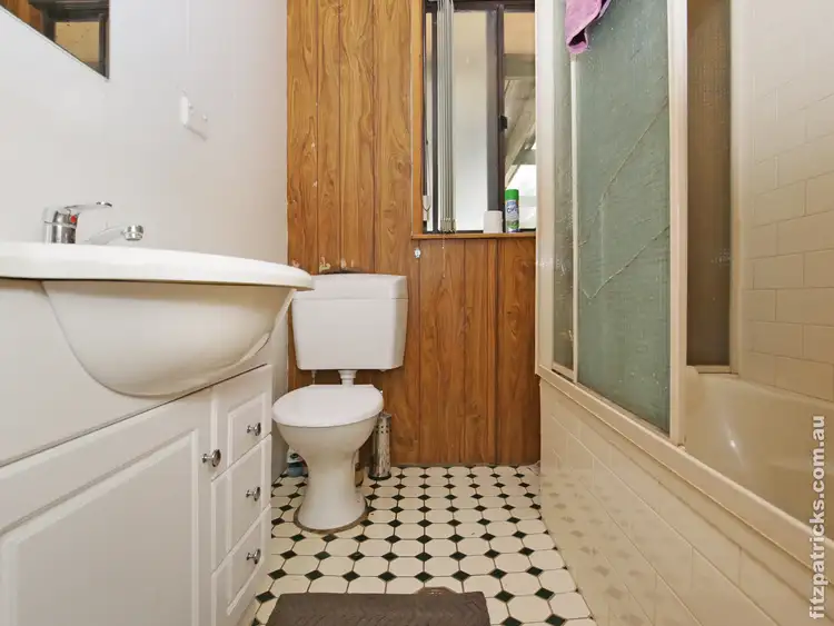 Fifth view of Homely house listing, 4 Smithies Place, Ashmont NSW 2650