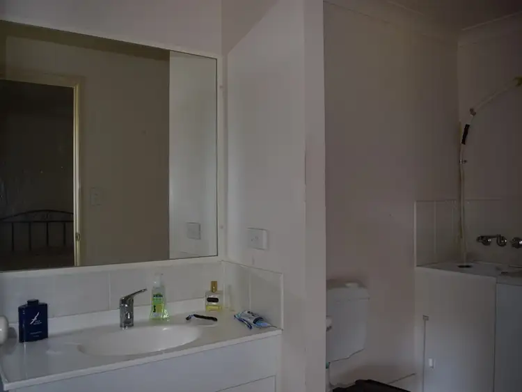 Sixth view of Homely unit listing, 27 & 28/1 Wellington Street, Brassall QLD 4305