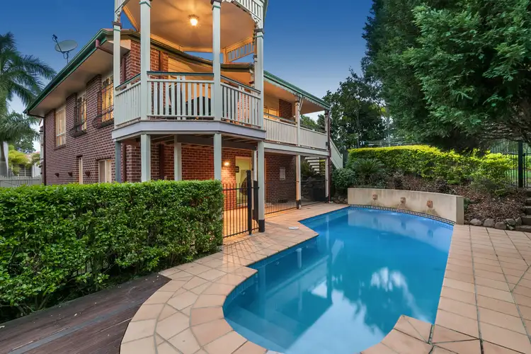 20 Mcconnell Crescent, Brookfield QLD 4069